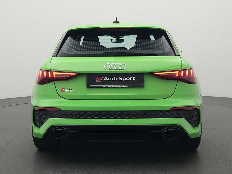 Audi RS3 Sportback quattro STRON SPORTSITZE APP PDC