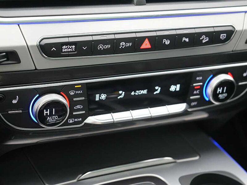 Audi Q7 S line 7-SITZER LEDER RAUTE MEMORY ALLRAD ACC