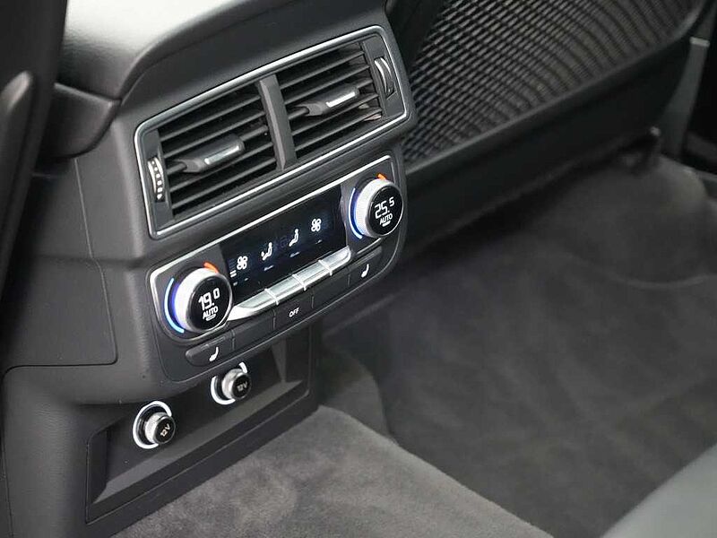 Audi Q7 S line 7-SITZER LEDER RAUTE MEMORY ALLRAD ACC