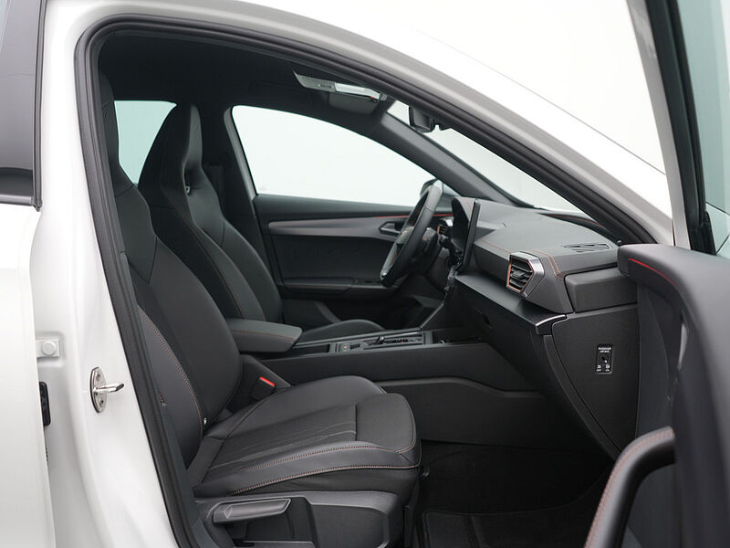 CUPRA Formentor VZ DSG APP DCC LED SHZ LEDER PDC