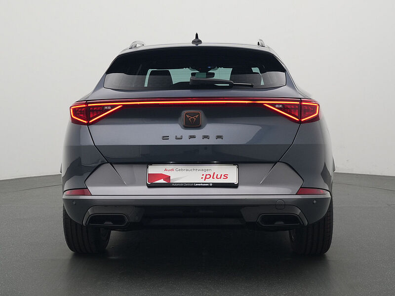 CUPRA Formentor DSG VIRT CARPLAY PDC LED