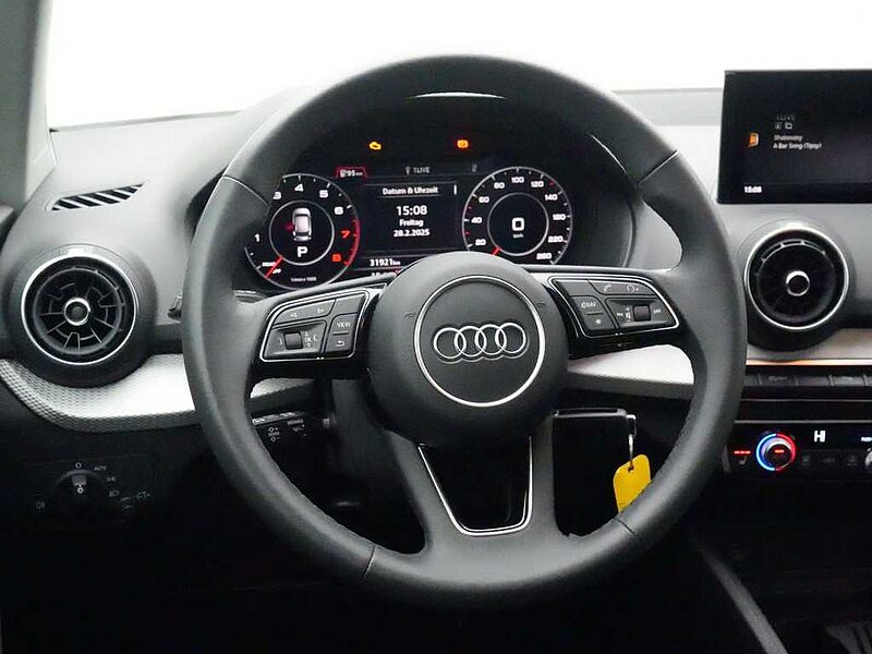 Audi Q2 advanced S-TRON KAM ACC SHZ APP PORT NAVI