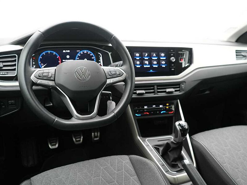 Volkswagen Polo Move APP CONNECT LED SHZ PDC