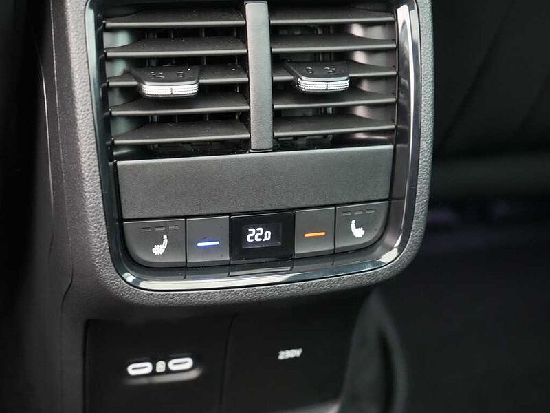 SKODA OCTAVIA Combi RS DSG AHK PANO HUD MEMORY LEDER