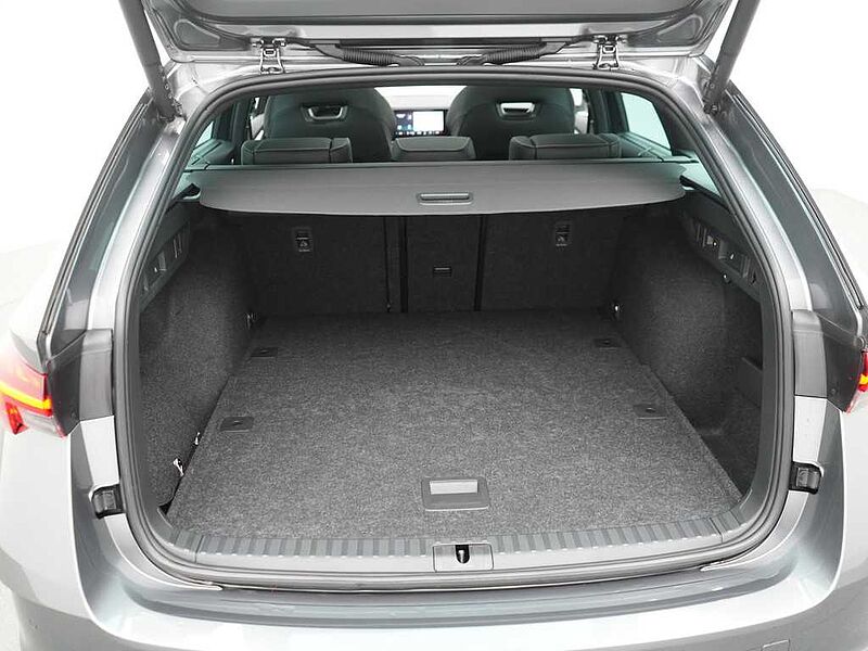 SKODA OCTAVIA Combi RS DSG AHK PANO HUD MEMORY LEDER