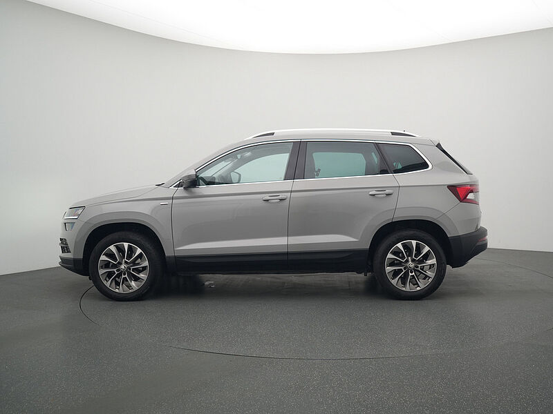 SKODA KAROQ Clever DSG NAVI AHK SHZ LED KESSY APP SHZ