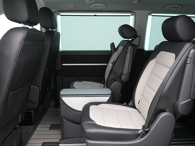 Volkswagen T6.1 Multivan BEIDSEITIGE SCHIEBETÜR MEMORY ACC