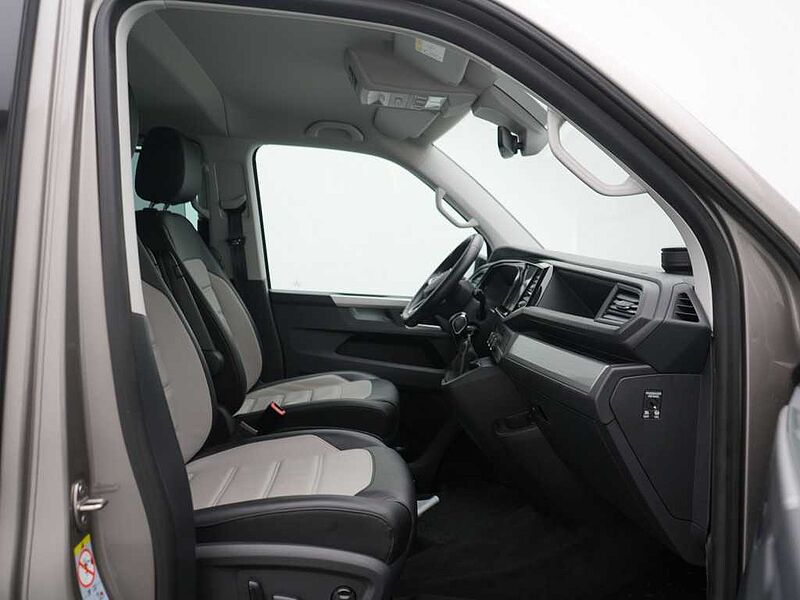Volkswagen T6.1 Multivan Edition DSG 7-SITZER AHK ACC LEDER