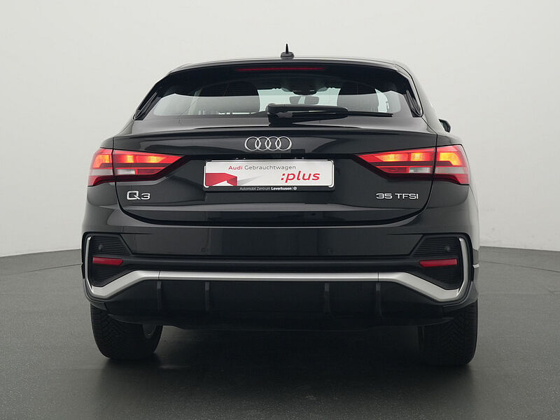 Audi Q3 Sportback S line S-TRON AHK NAVI KAM VIRT ACC
