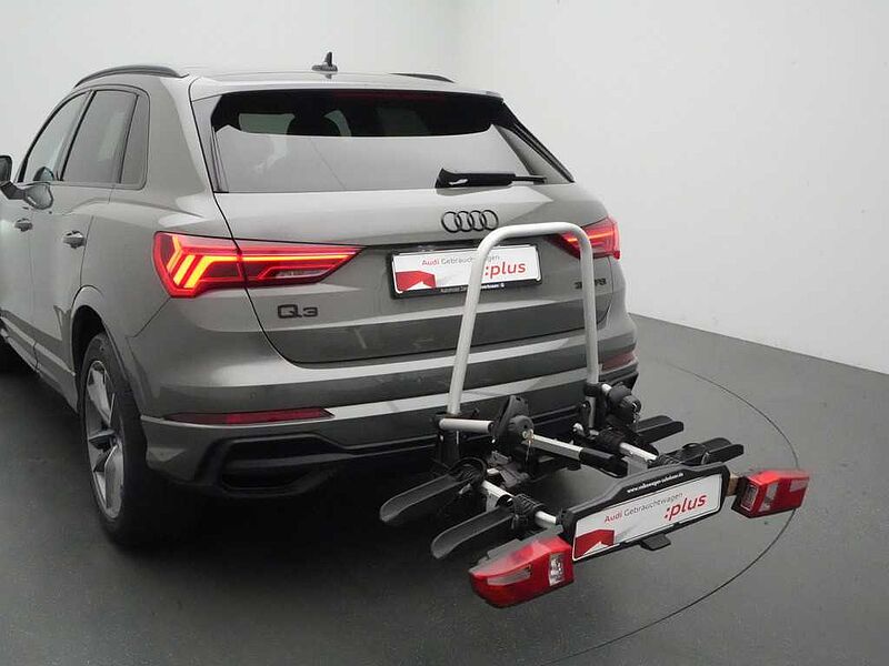 Audi Q3 S line S TRON PANO ACC AHK NAVI VIRT APP