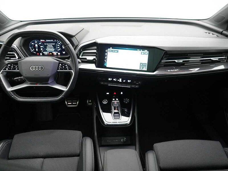 Audi Q4 Sportback S line PANO NAVI LEDER MATRIX AHK