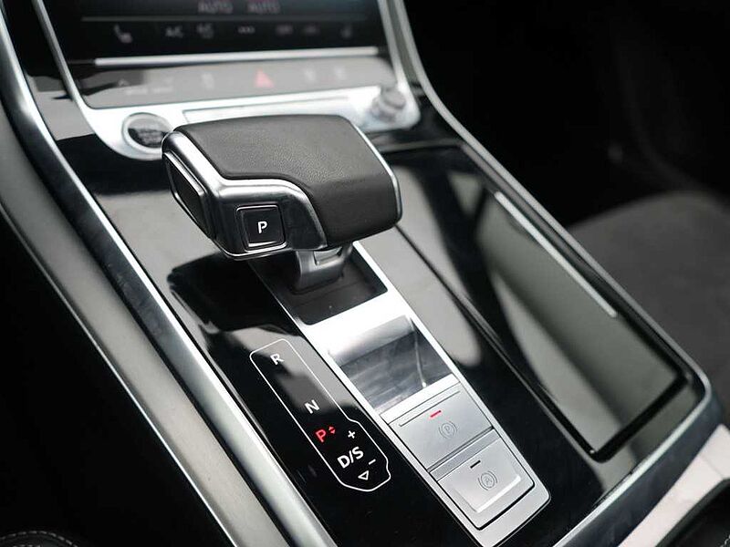 Audi Q7 quattro S line ACC AHK NAVI B&O PANO LEDER