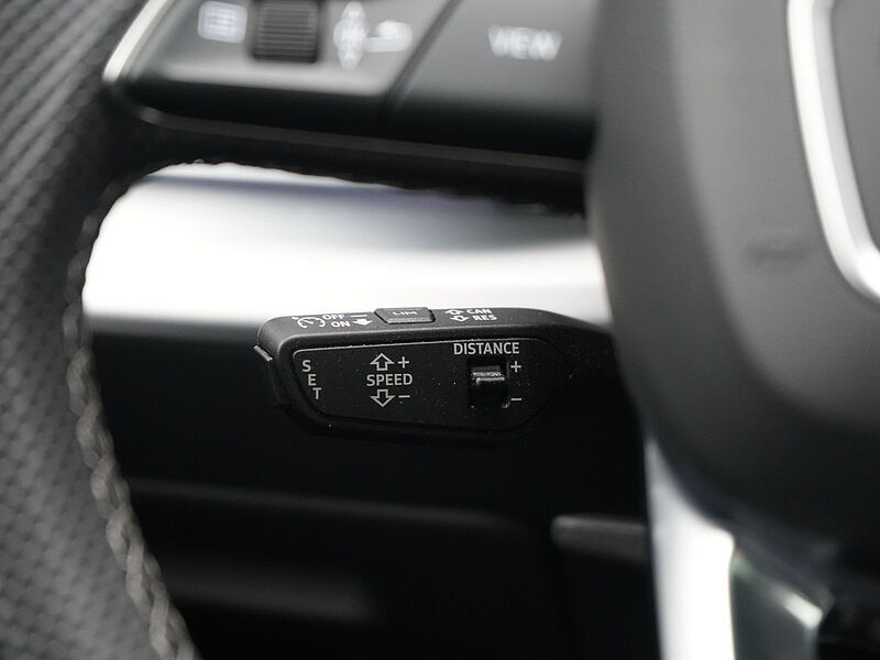 Audi Q7 quattro S line ACC AHK NAVI B&O PANO LEDER