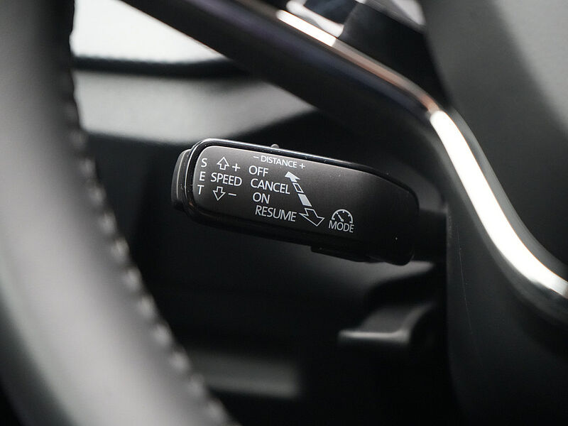 SKODA SCALA DSG VIRT ACC SHZ LED CARPLAY PDC