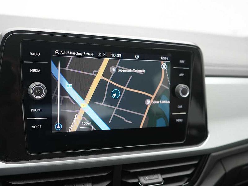 Volkswagen T-Roc Life NAVI VIRT SHZ LED PDC