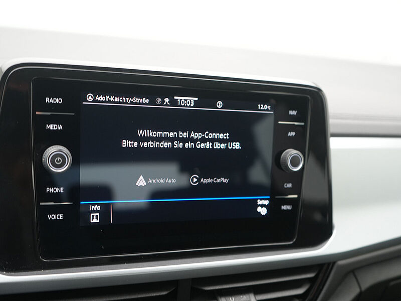 Volkswagen T-Roc Life NAVI VIRT SHZ LED PDC