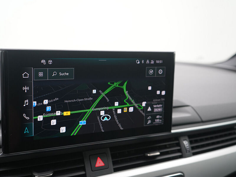 Audi A4 Avant S line ACC NAVI LEDER PANO KAM