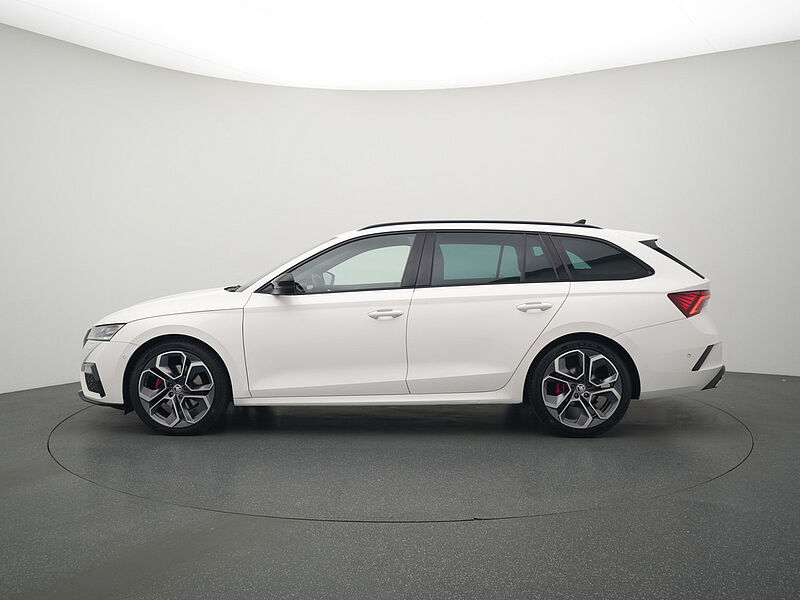 SKODA OCTAVIA Ocatvia Combi RS MEMORY HUD LED VIRT ACC NAVI