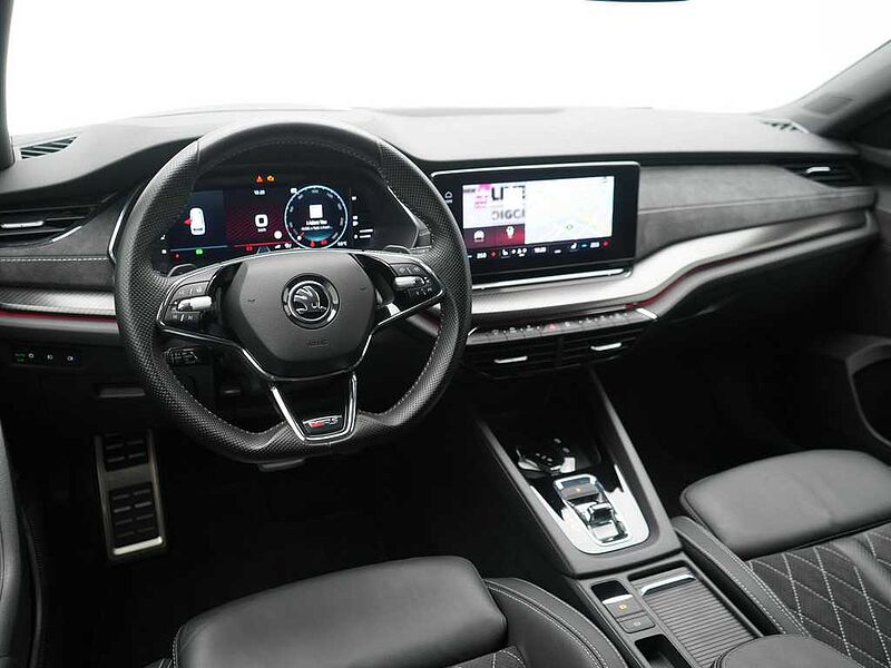 SKODA OCTAVIA Ocatvia Combi RS MEMORY HUD LED VIRT ACC NAVI