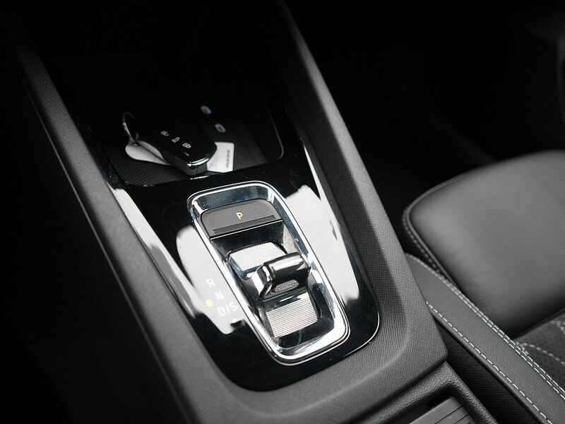 SKODA OCTAVIA Combi RS DSG ACC NAVI KAM CARPLAY MEMORY