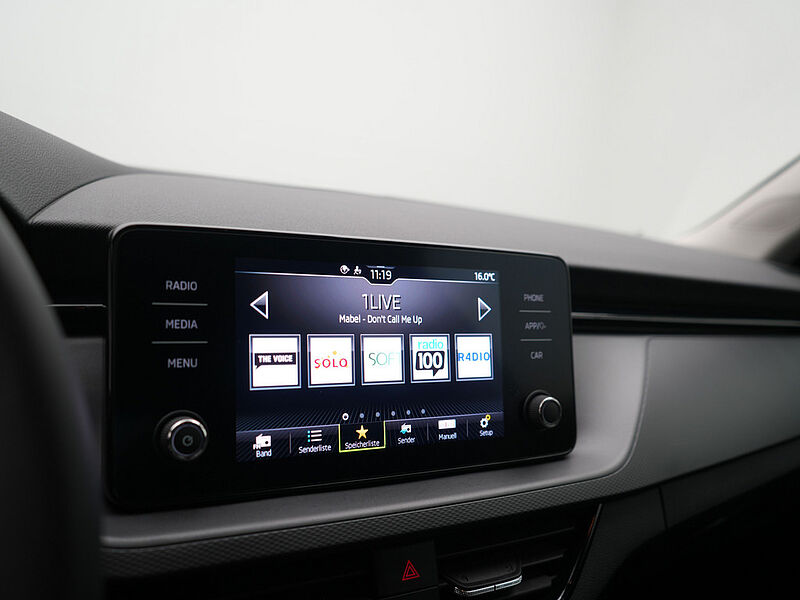 SKODA SCALA Tour DSG AHK ACC CARPLAY LED SHZ VIRT PDC