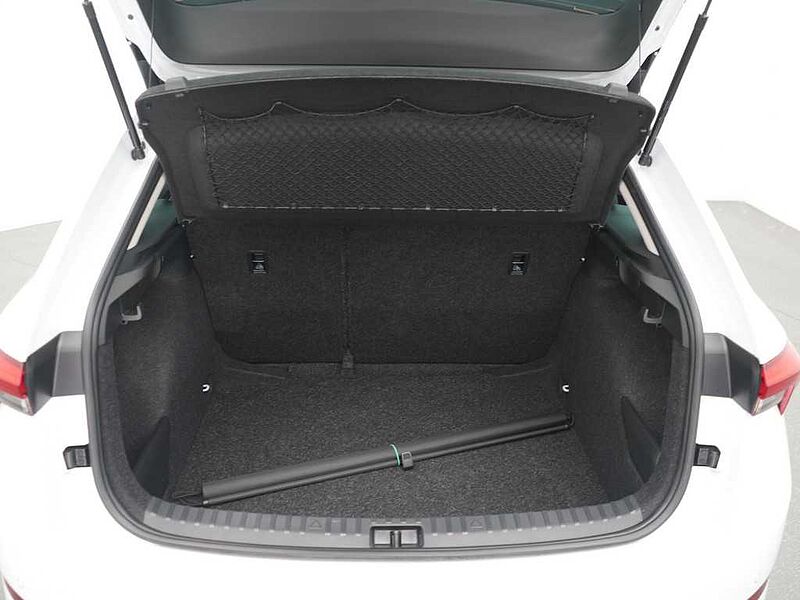 SKODA SCALA Tour DSG CARPLAY VIRT PDC SHZ ACC