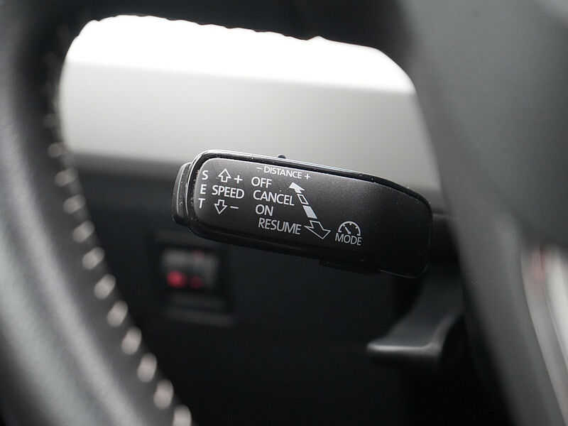 SEAT Arona Xcellence KAMERA APP PORT NAVI SHZ ACC ACC