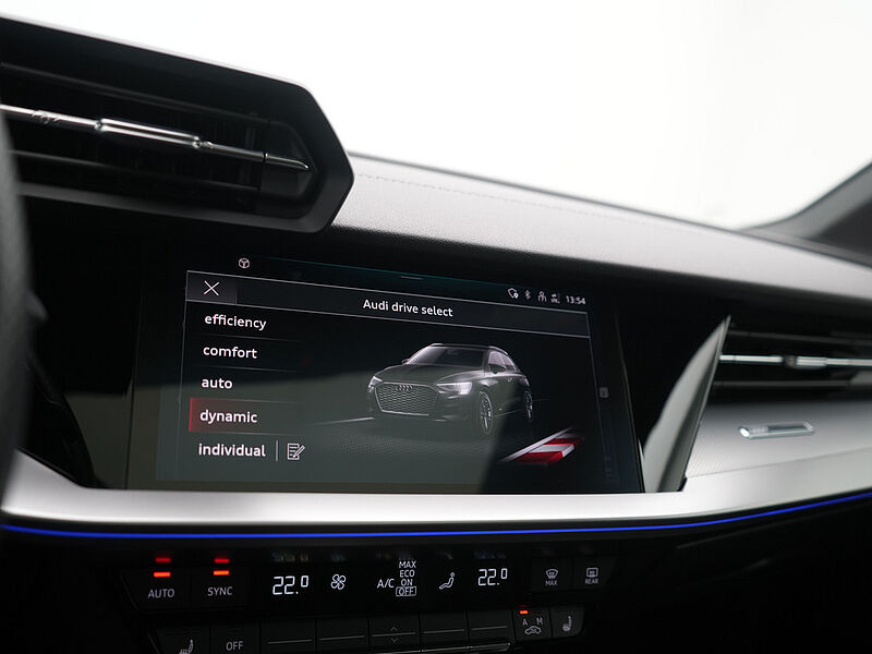 Audi A3 Sportback e S line S TRON PANO B&O NAVI LEDER