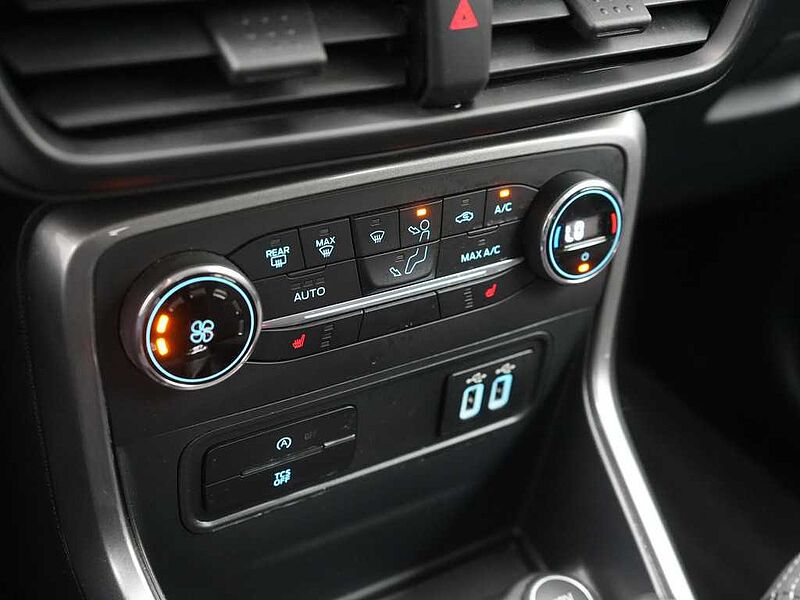 Ford EcoSport Cool&Connect NAVI SHZ PDC