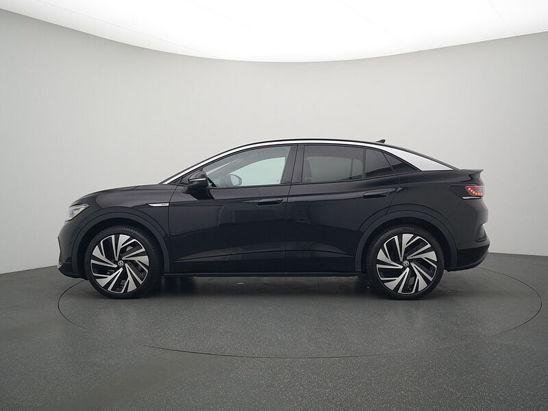 Volkswagen ID.5 Pro Performance MATRIX AHK KEYLESS NAVI ACC