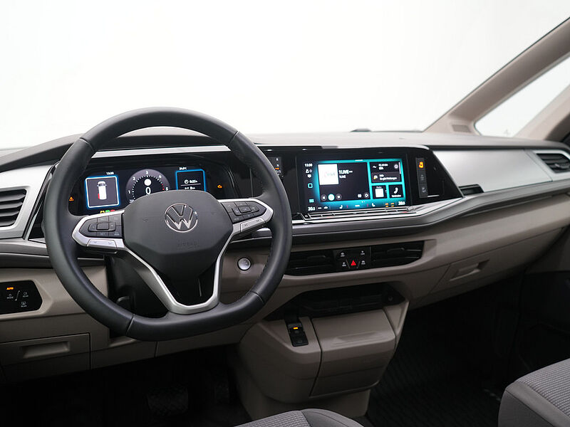 Volkswagen T7 Multivan PANO SHZ PDC MATRIX KAM