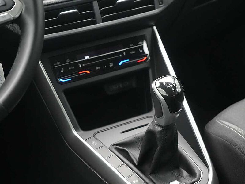 Volkswagen Taigo Life PDC MATRIX VIRT NAVI SHZ CARPLAY