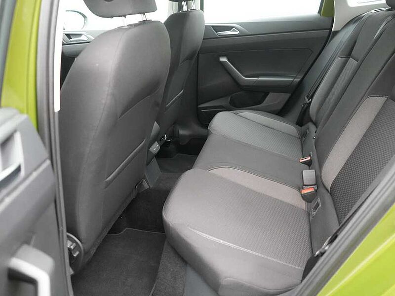 Volkswagen Taigo Life PDC MATRIX VIRT NAVI SHZ CARPLAY