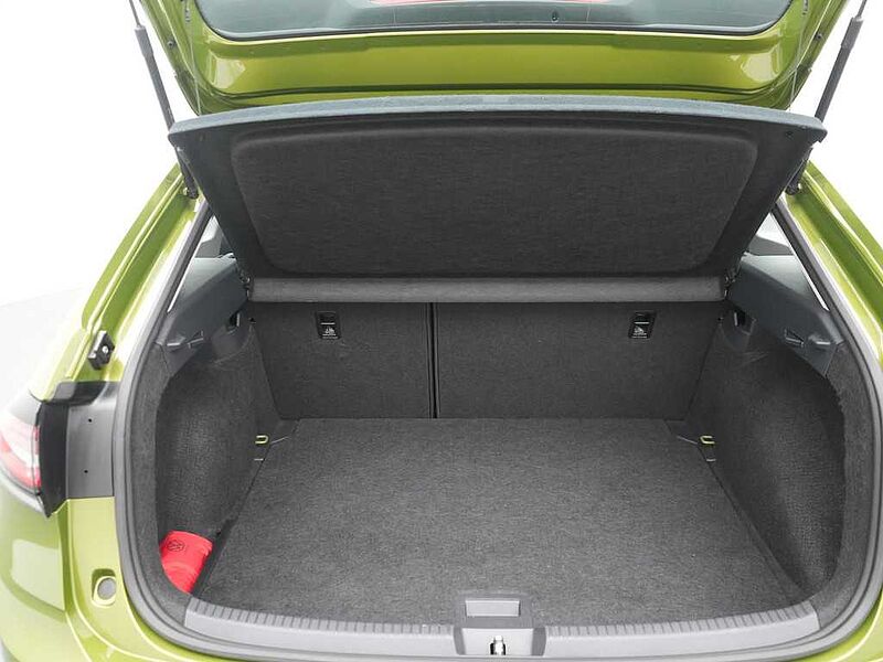 Volkswagen Taigo Life PDC MATRIX VIRT NAVI SHZ CARPLAY