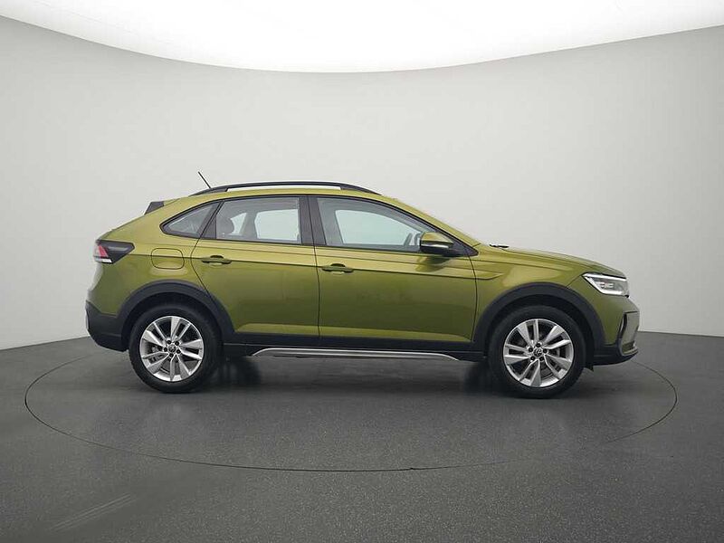 Volkswagen Taigo Life PDC MATRIX VIRT NAVI SHZ CARPLAY