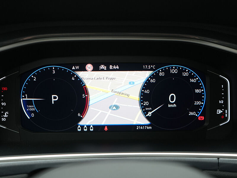 Volkswagen T-Roc Style DSG ACC AHK NAVI KAM SHZ