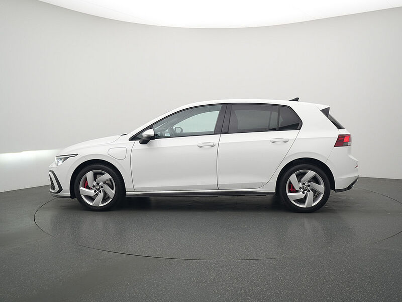 Volkswagen Golf VIII eHybrid GTE DSG NAVI SHZ PDC