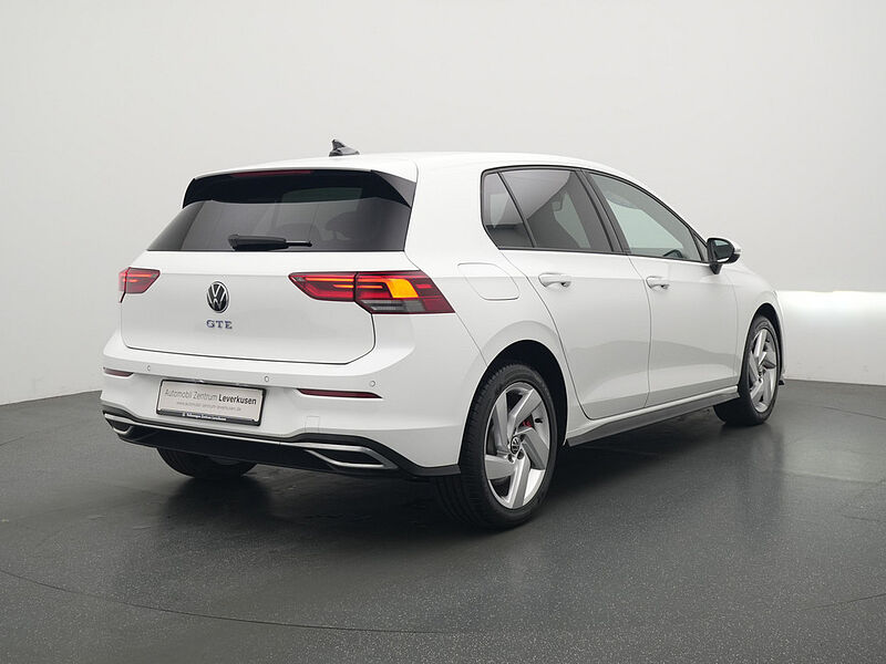 Volkswagen Golf VIII eHybrid GTE DSG NAVI SHZ PDC