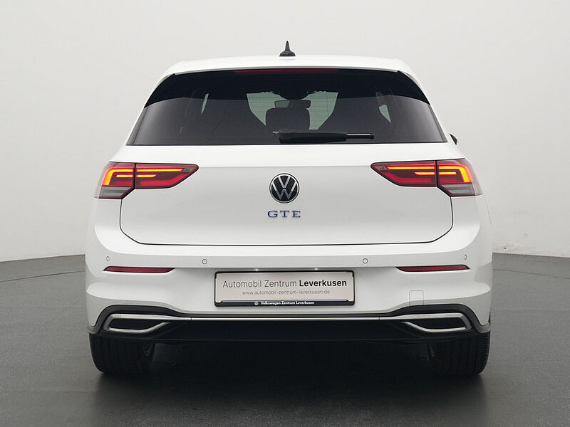 Volkswagen Golf VIII eHybrid GTE DSG NAVI SHZ PDC