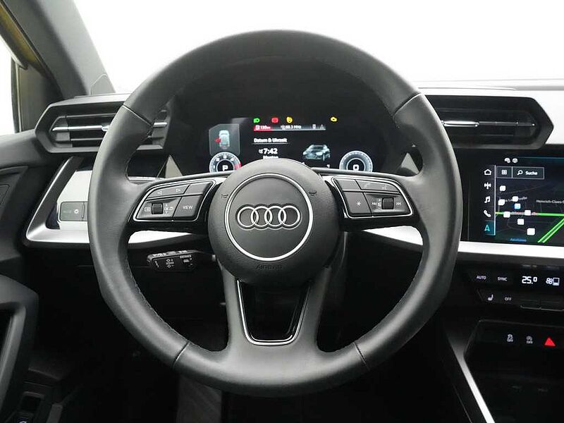 Audi A3 VIRT PDC S-TRON ACC NAVI