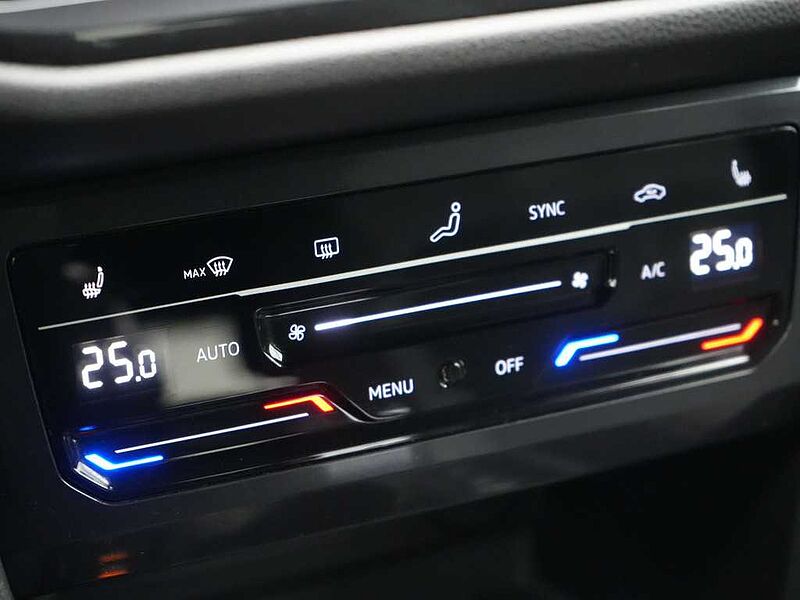 Volkswagen Tiguan Allspace AHK ACC NAVI SHZ PDC