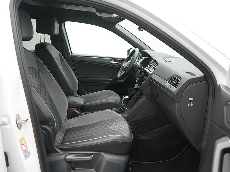Volkswagen Tiguan Allspace AHK ACC NAVI SHZ PDC