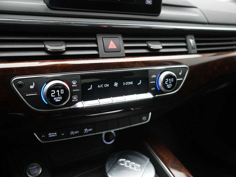 Audi A4 LEDER NAVI AHK PDC SHZ XENON