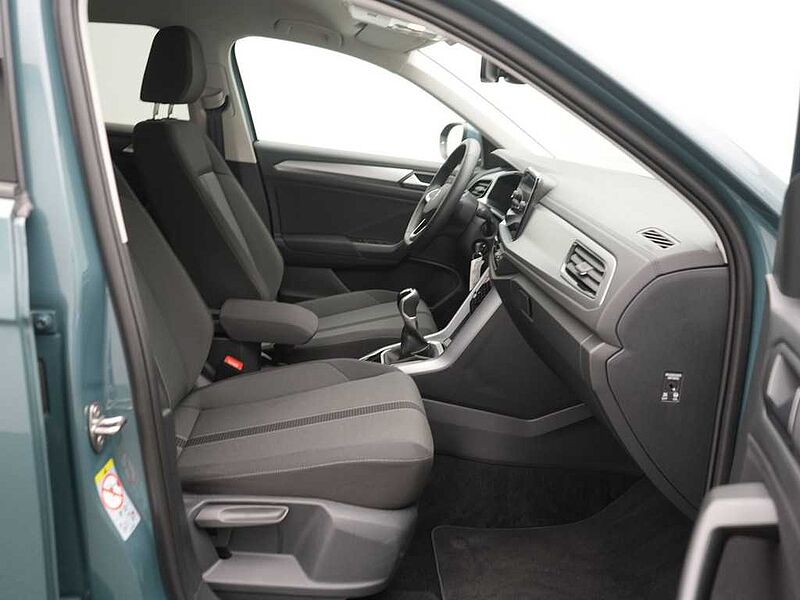 Volkswagen T-Roc Life VIRT NAVI LED SHZ PDC