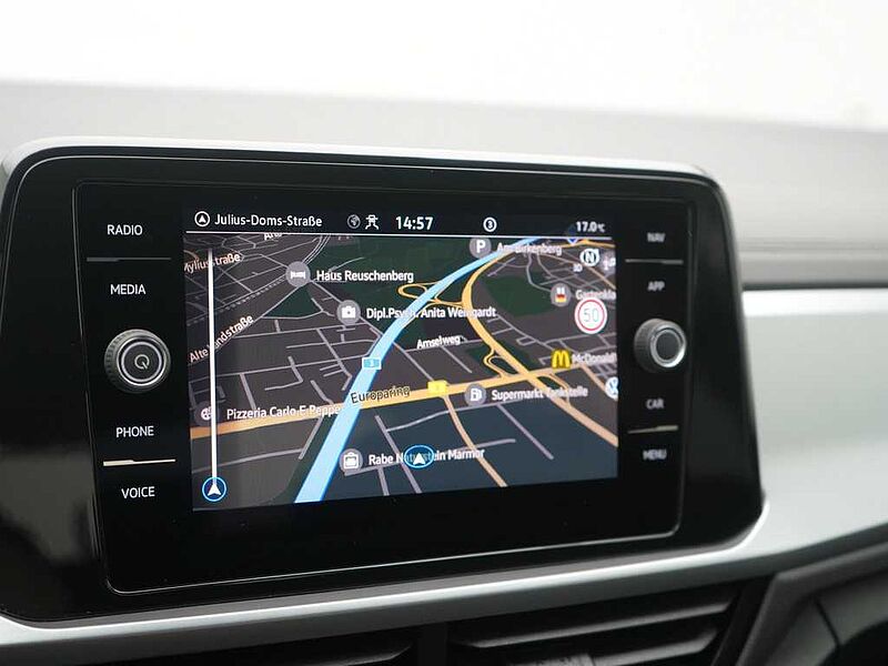 Volkswagen T-Roc LED PDC SHZ NAVI KLIMA