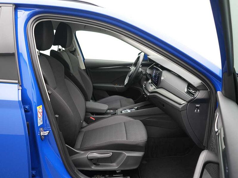 SKODA OCTAVIA Combi TSI DSG LENKRADHZ LED SHZ VIRT PDC