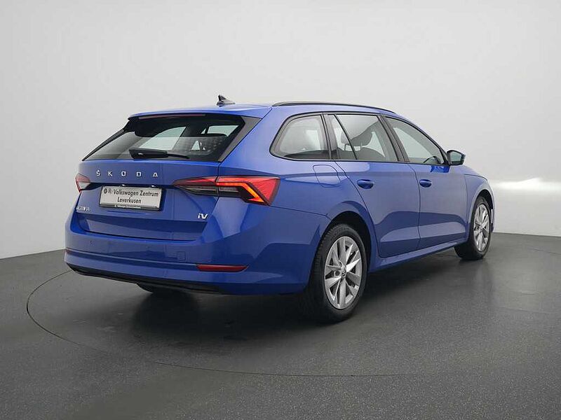 SKODA OCTAVIA Combi TSI DSG LENKRADHZ LED SHZ VIRT PDC