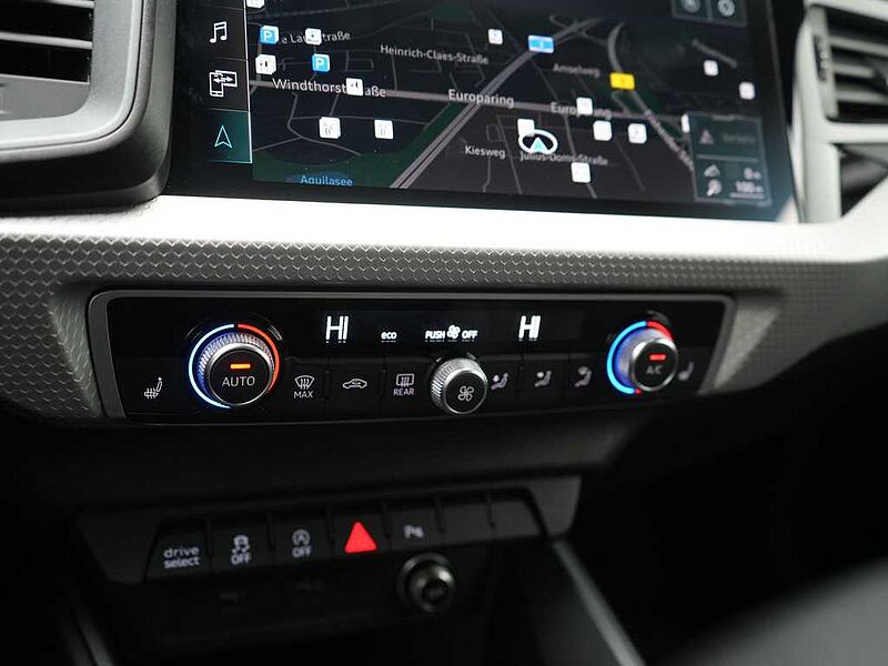 Audi A1 Sportback S line STRON SPORTSITZE APP KAM SHZ