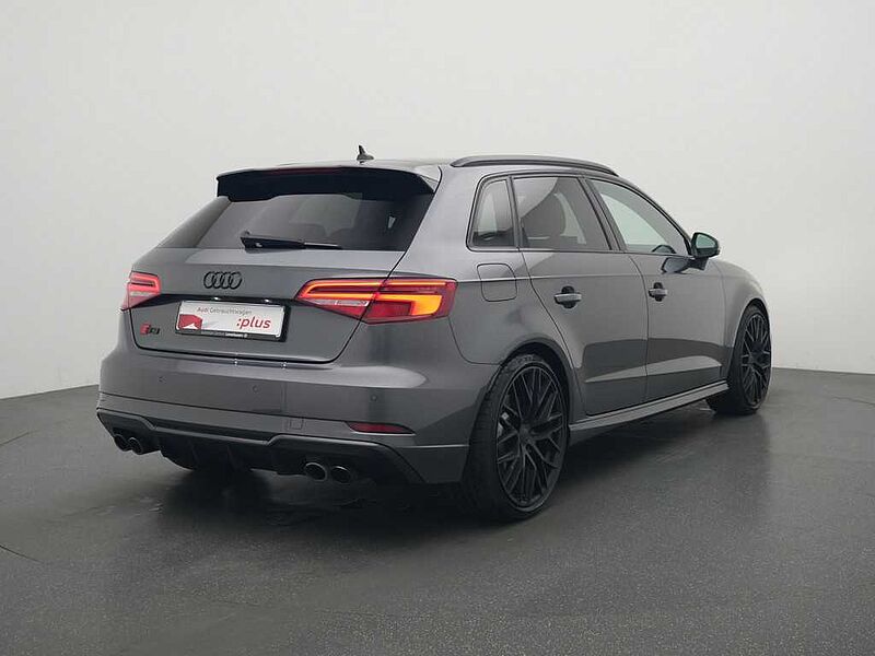 Audi S3 Sportback STRON NAVI LEDER MATRIX KAM SHZ PDC