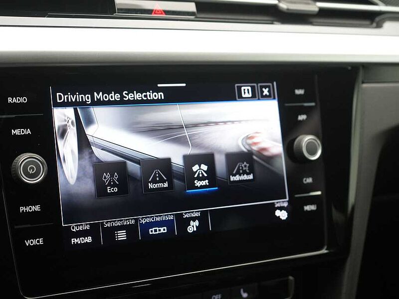 Volkswagen Arteon SB TSI R-Line DSG ACC KAM SHZ LED